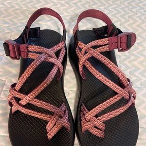 Chaco Double Strap Size 9